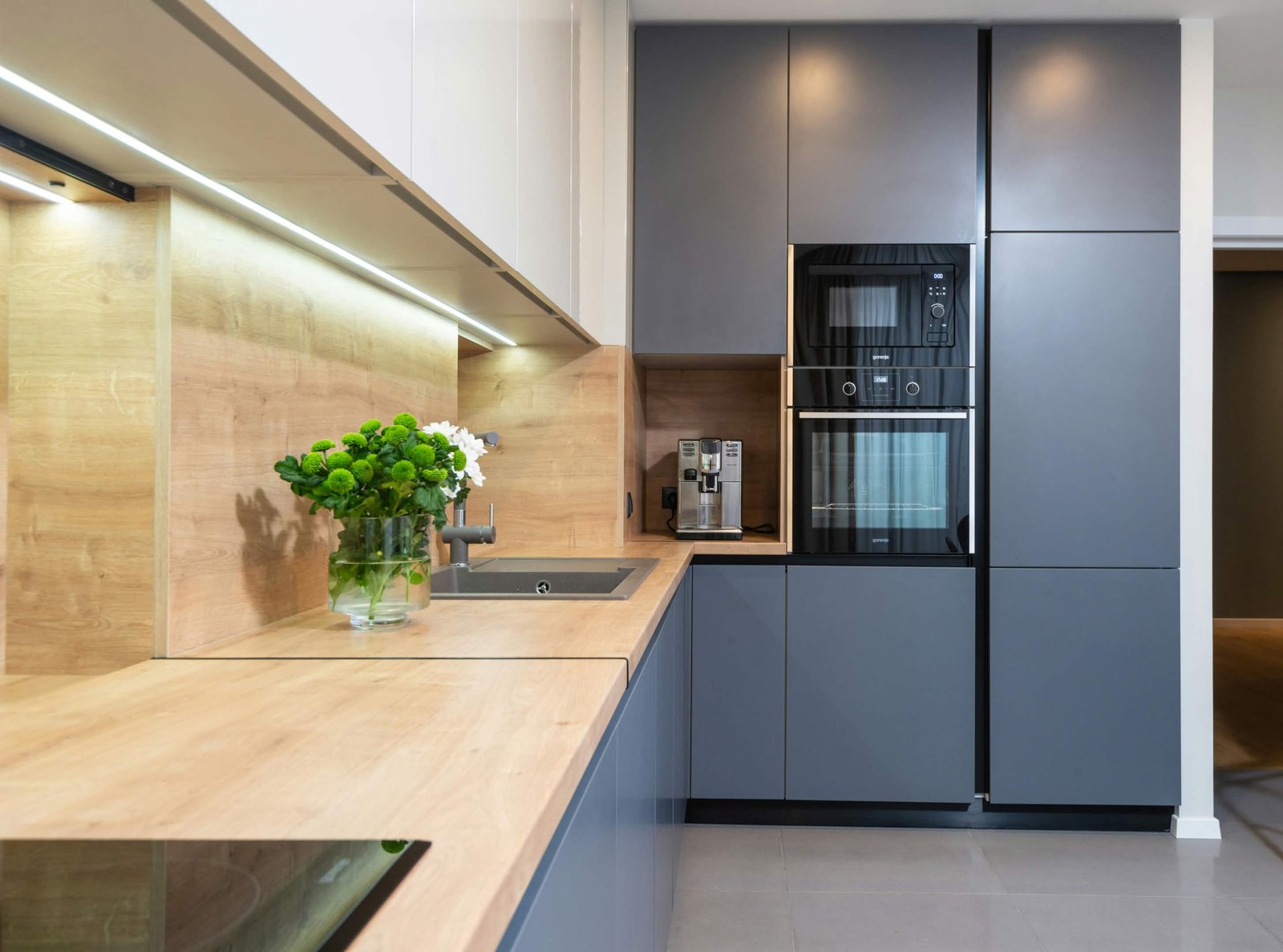 Cuisine moderne entièrement équipée